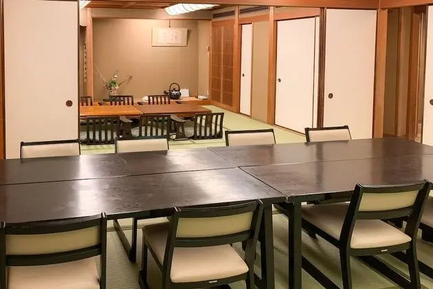 Oda, Ortak Banyo (Japanese, 10 Pax)