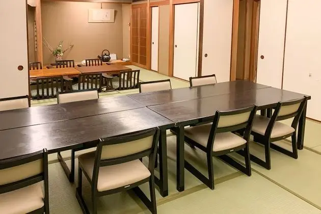 Oda, Ortak Banyo (Japanese, 10 Pax)