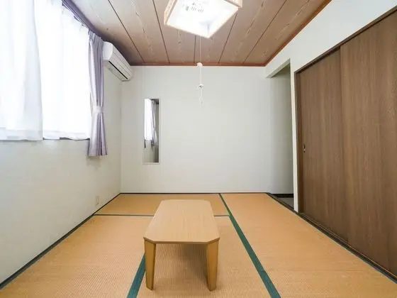 Traditional İki Ayrı Yataklı Oda, Ortak Banyo (Japanese Style Room)