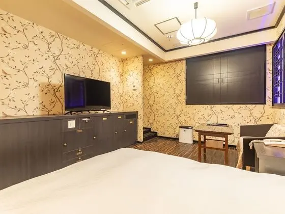 Deluxe Tek Kişilik Oda, Sigara İçilebilir