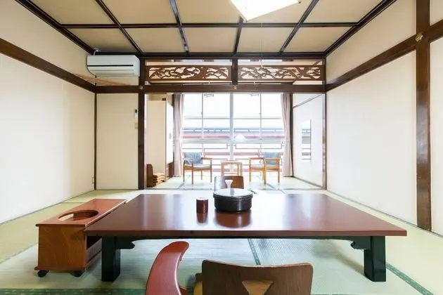 Traditional Oda, Sigara İçilmez (JP Style, Shared Bathroom)
