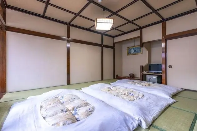 Traditional Oda, Sigara İçilmez (JP Style, Shared Bathroom)