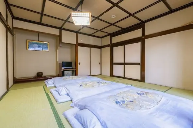 Traditional Oda, Sigara İçilmez (JP Style, Shared Bathroom)