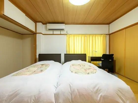 İki Ayrı Yataklı Oda, Sigara İçilmez, Ortak Banyo (with Shared Bathroom)