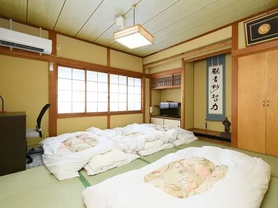 Traditional Oda, Sigara İçilmez, Ortak Banyo (Japanese,up to 4 with Shared Bathroom)