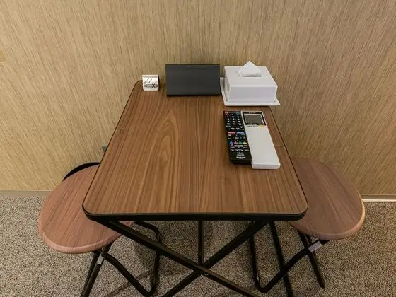 Deluxe Oda, Sigara İçilmez