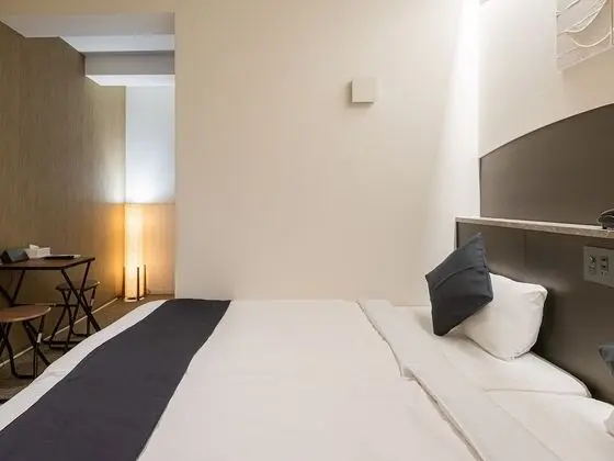 Deluxe Oda, Sigara İçilmez