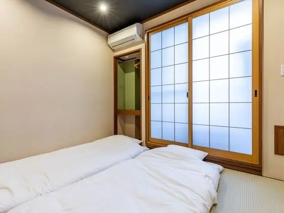 Oda, Sigara İçilmez (Japanese, up to 2 guests)