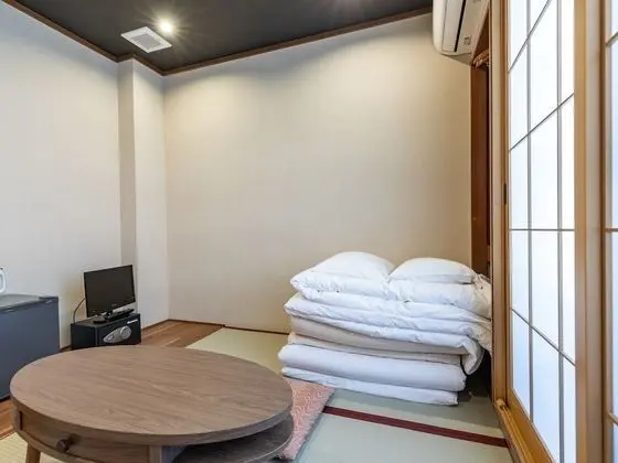 Oda, Sigara İçilmez (Japanese, up to 2 guests)