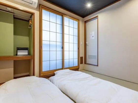 Oda, Sigara İçilmez (Japanese, up to 2 guests)