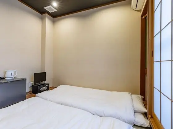 Oda, Sigara İçilmez (Japanese, up to 2 guests)