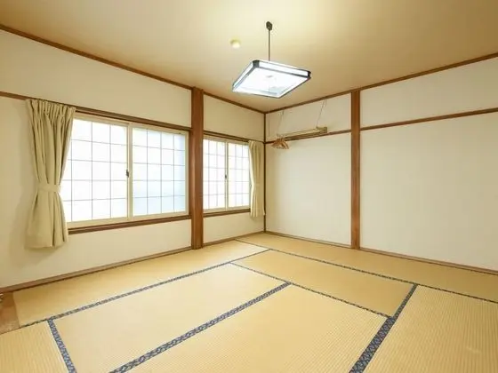Traditional Oda, Sigara İçilmez (Japanese,Quadruple,Shared Washroom)