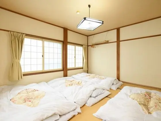 Traditional Oda, Sigara İçilmez (Japanese,Quadruple,Shared Washroom)