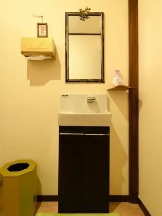 Traditional Üç Kişilik Oda, Sigara İçilmez (Japanese Style,Shared Washroom)