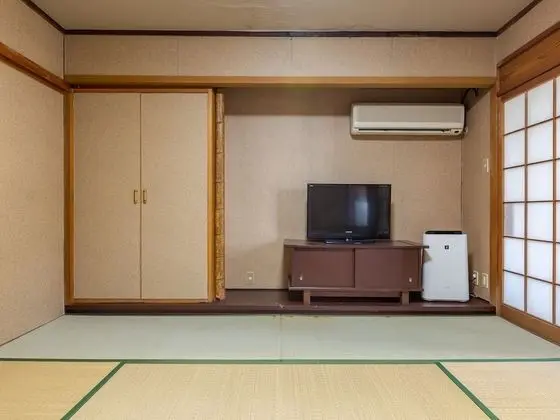 Dört Kişilik Oda, Sigara İçilmez (Japanese Style)