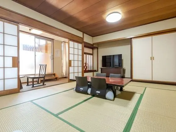 Family Oda, Sigara İçilmez (Japanese Style)