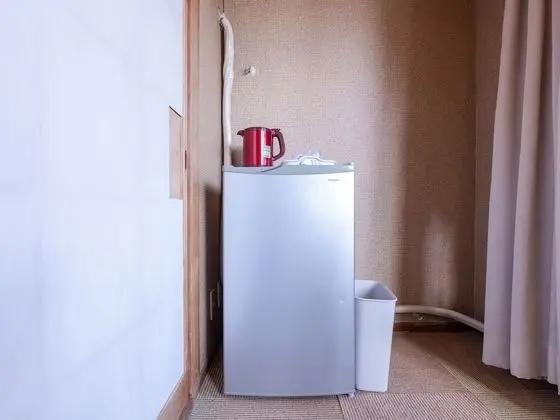 Tek Büyük Yataklı Oda, Sigara İçilmez, Ortak Banyo