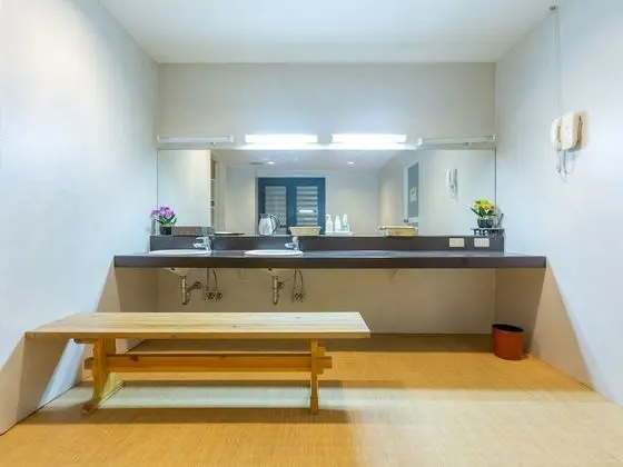 Tek Büyük Yataklı Oda, Sigara İçilmez, Ortak Banyo