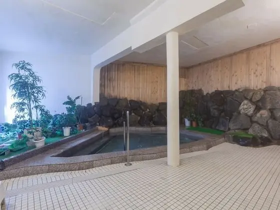 Tek Büyük Yataklı Oda, Sigara İçilmez, Ortak Banyo