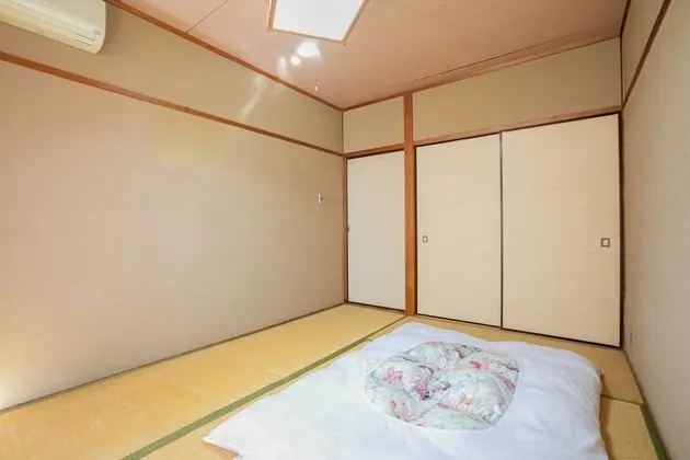 Traditional Oda, Sigara İçilebilir, Ortak Banyo (Japanese Style, Twin)