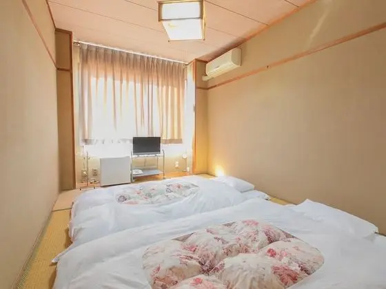Traditional Oda, Sigara İçilebilir, Ortak Banyo (Japanese Style, Twin)
