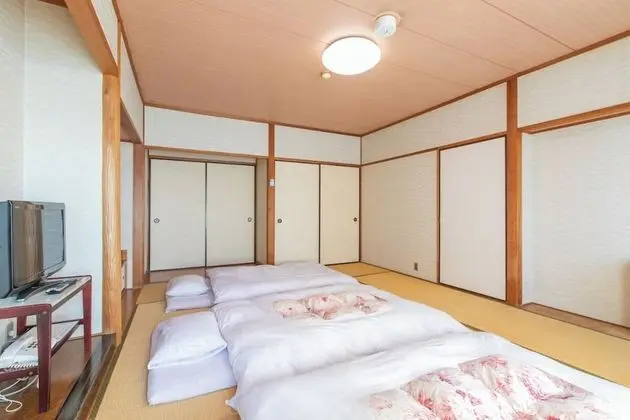 Traditional Oda, Sigara İçilmez, Ortak Banyo (Japanese Style, Triple)