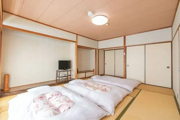 Traditional Oda, Sigara İçilmez, Ortak Banyo (Japanese Style, Triple)