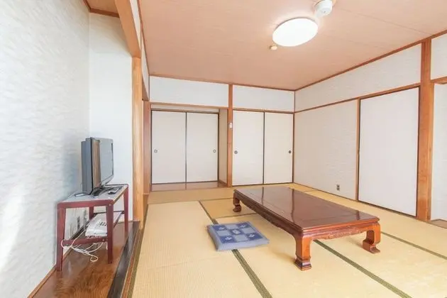Traditional Oda, Sigara İçilmez, Ortak Banyo (Japanese Style, Triple)