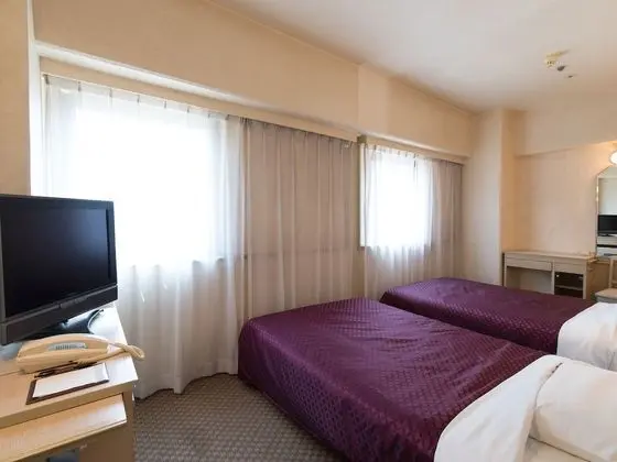 İki Ayrı Yataklı Oda, Sigara İçilebilir, Şehir Manzaralı