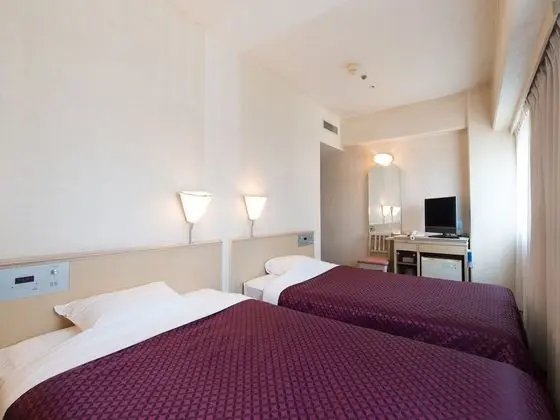 İki Ayrı Yataklı Oda, Sigara İçilebilir, Şehir Manzaralı