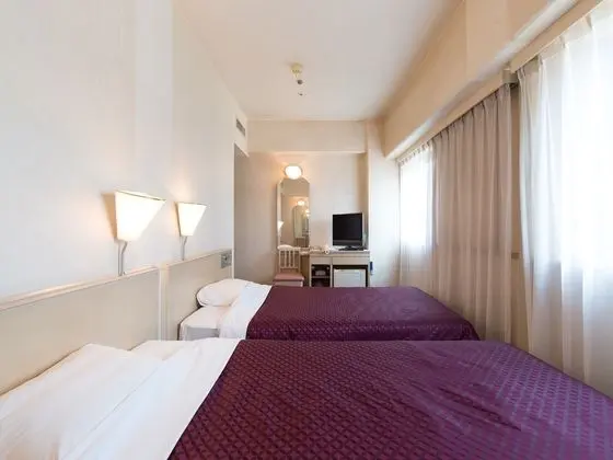 İki Ayrı Yataklı Oda, Sigara İçilebilir, Şehir Manzaralı