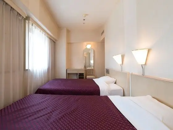 İki Ayrı Yataklı Oda, Sigara İçilebilir, Şehir Manzaralı