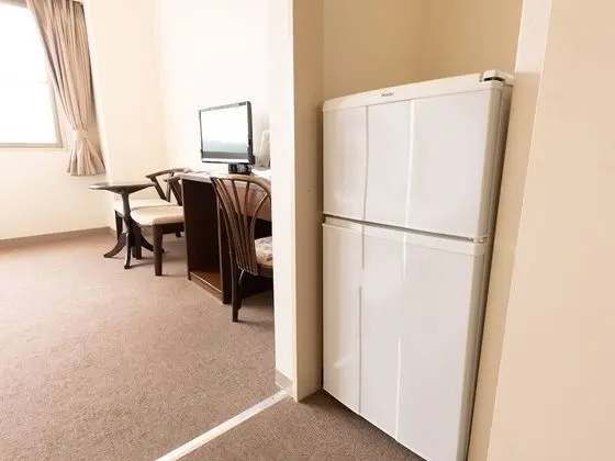 İki Ayrı Yataklı Oda, Sigara İçilmez