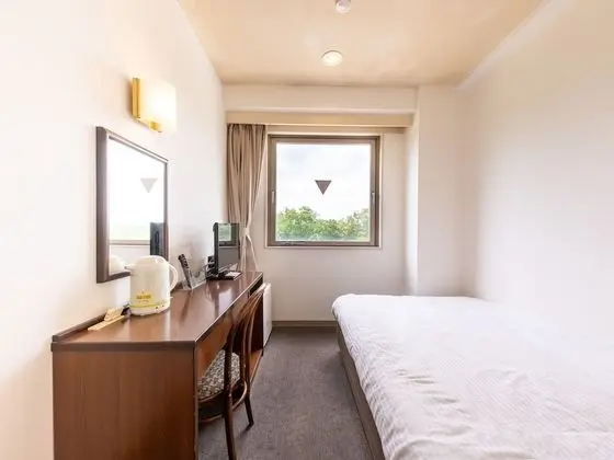 Tek Kişilik Oda, Sigara İçilebilir