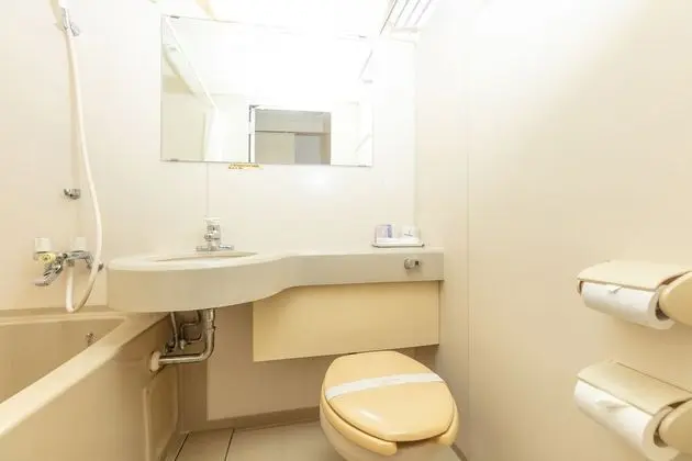 Tek Kişilik Oda, Sigara İçilmez