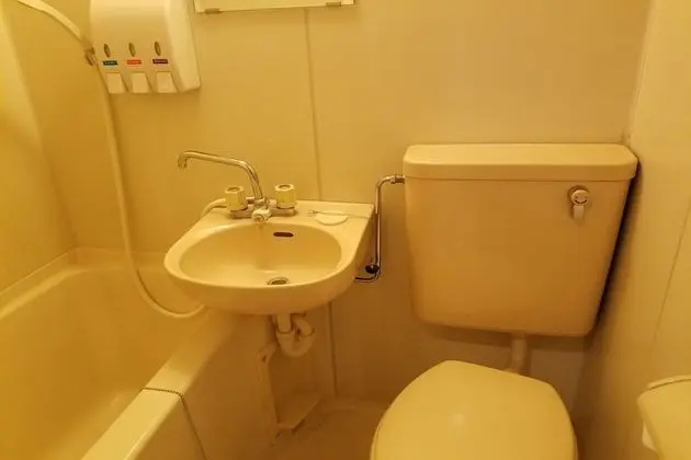 Tek Kişilik Oda, Sigara İçilebilir