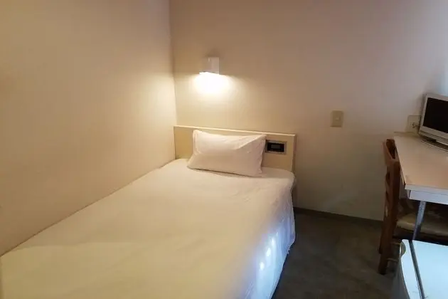 Tek Kişilik Oda, Sigara İçilmez