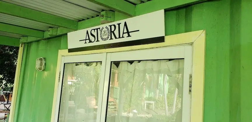 Astoria Room