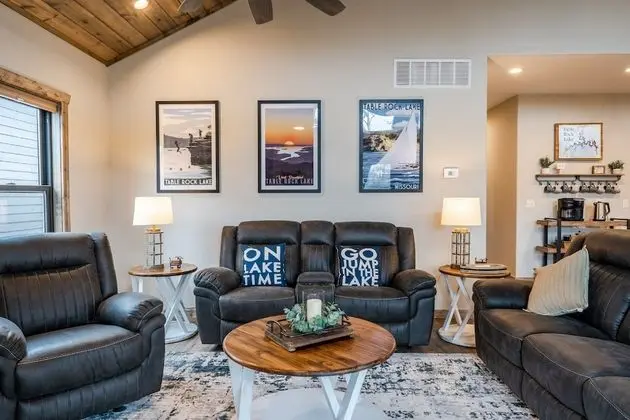 Indian Point - 5-Bedroom Lodge 198