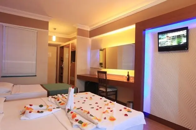 Standard Tek Büyük Yataklı Oda, Deniz Manzaralı