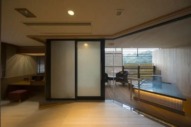 Premium Oda (Premium Japanese Western w/ Open Bath)
