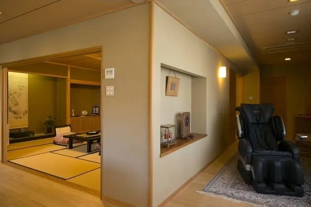 Traditional Oda (with Dining Area and Open Air Bath)