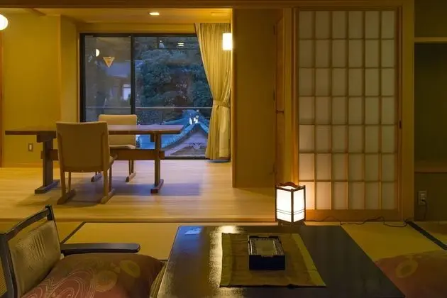 Traditional Oda (with Dining Area and Open Air Bath)