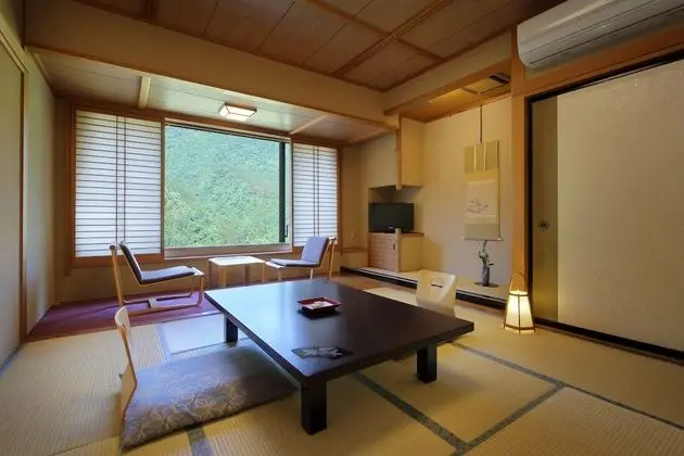 Standard Oda (Japanese Style, South Building)