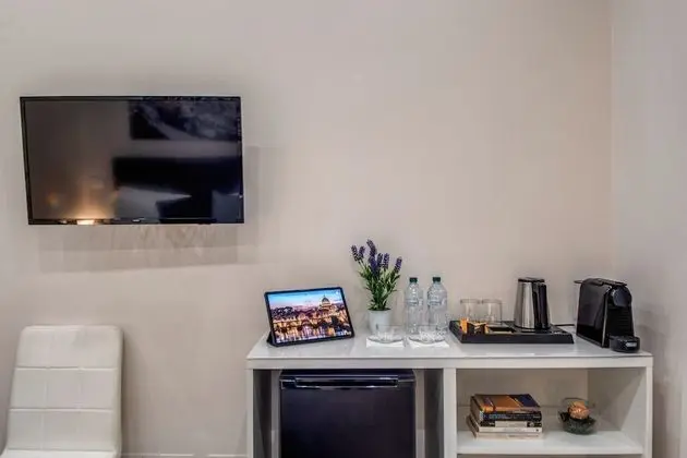 Premium Tek Büyük Yataklı Oda