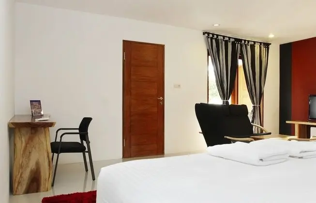 Deluxe Tek Büyük Yataklı Oda