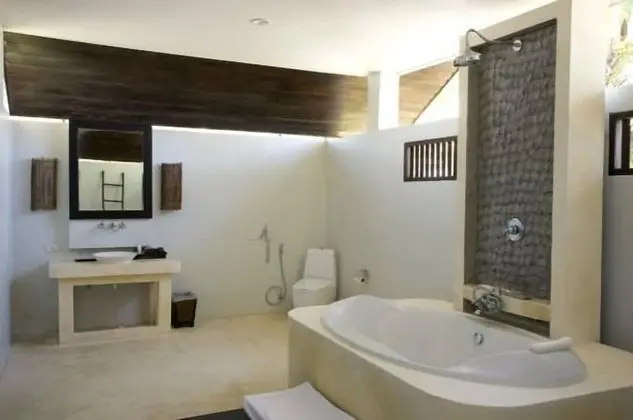 Tacola Spa Villa