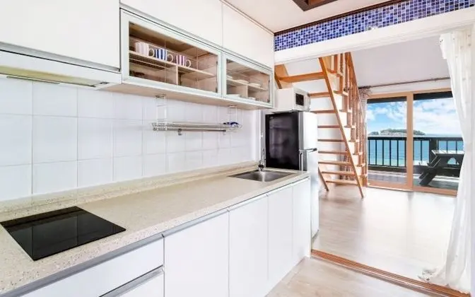 Oda (Love Room 3 (Ocean View Duplex))