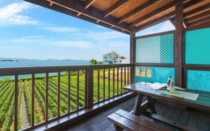Oda (Love Room 3 (Ocean View Duplex))