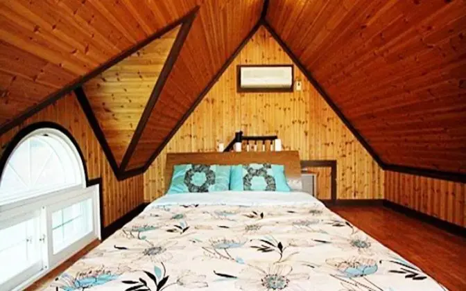 Oda (Love 1 (Ocean View Duplex))